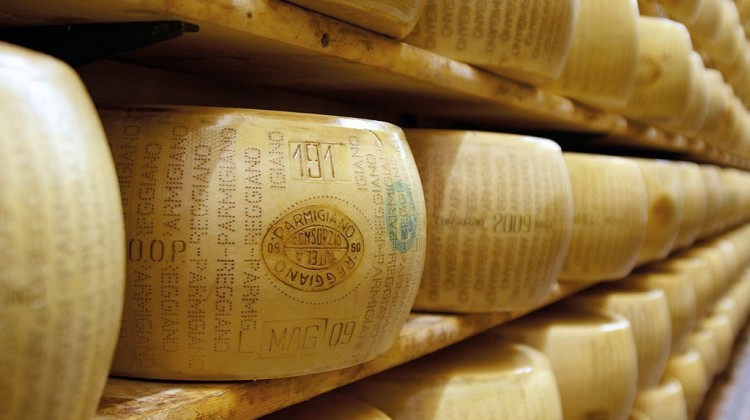 Parmesan cheese and Parma ham Day Trips | Private full day tour of Parma | Genoa Private Driver