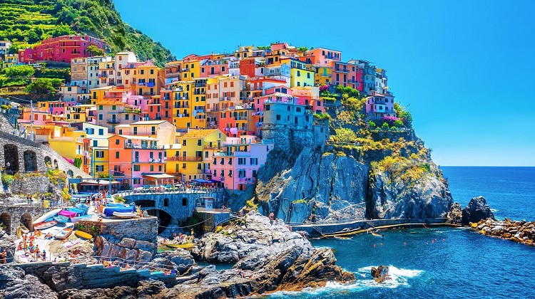 Visite Cinque Terre na Itália | Carro com Condutor de Milan Malpensa para Genova
